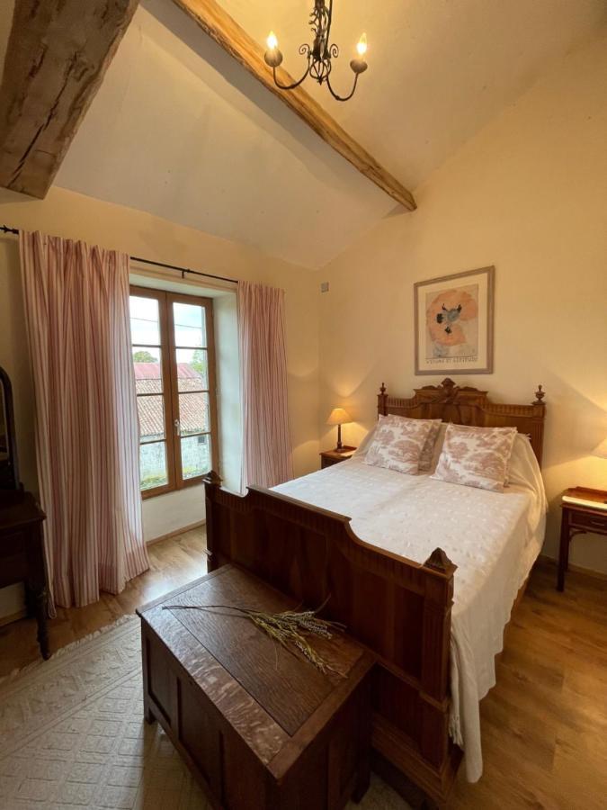 Beautiful Cottage With Private Plunge Pool/Hot Tub - 40 Mins From Puy Du Fou La Chapelle-Saint-Etienne 外观 照片